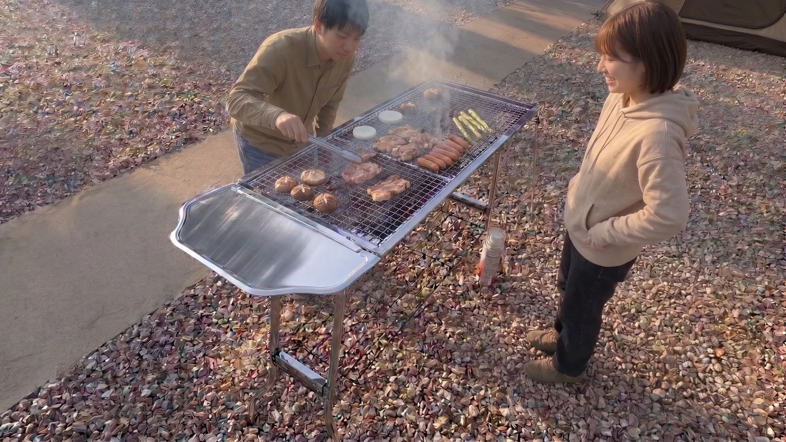 火起こし済みのコンロ